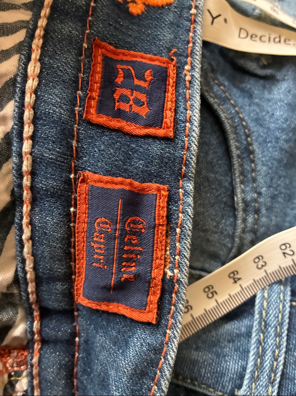 Rock Revival Women's Medium Blue Cropped Capri Jeans Y2K Fashion 28 - Picture 16 of 16